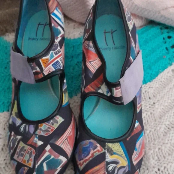 Thierry Rabotin Multicolor Patterned Heels - Picture 6 of 8